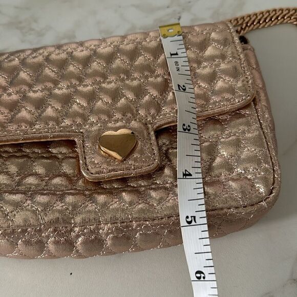 Children’s place Girl's Gold Quilted Purse bag EUC - Picture 5 of 6